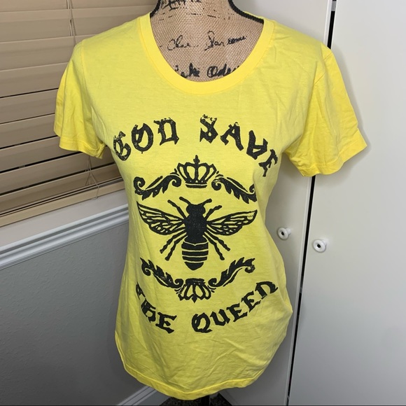 Threadless God Save the Queen Bee Graphic T-Shirt - Picture 1 of 12